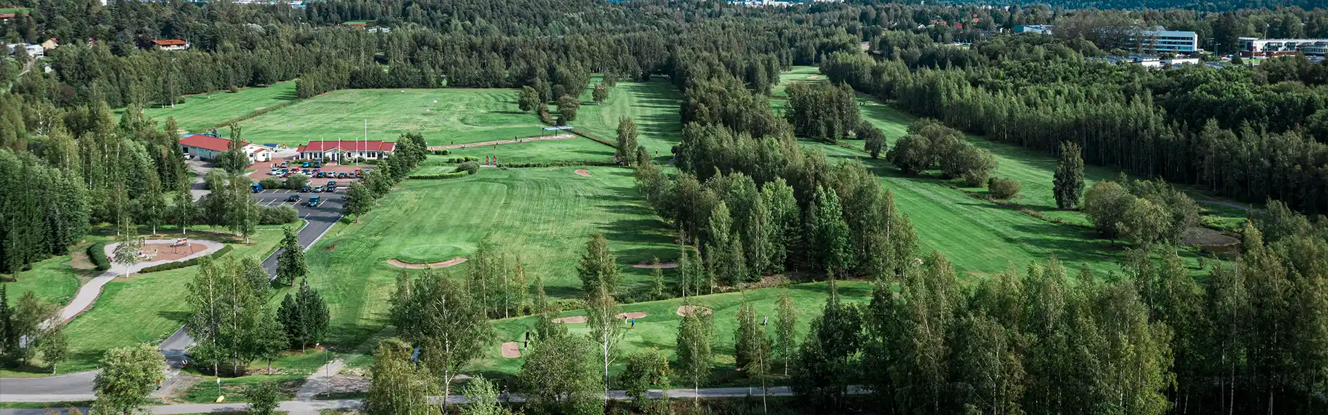 Vierailu Golfkeskukseen